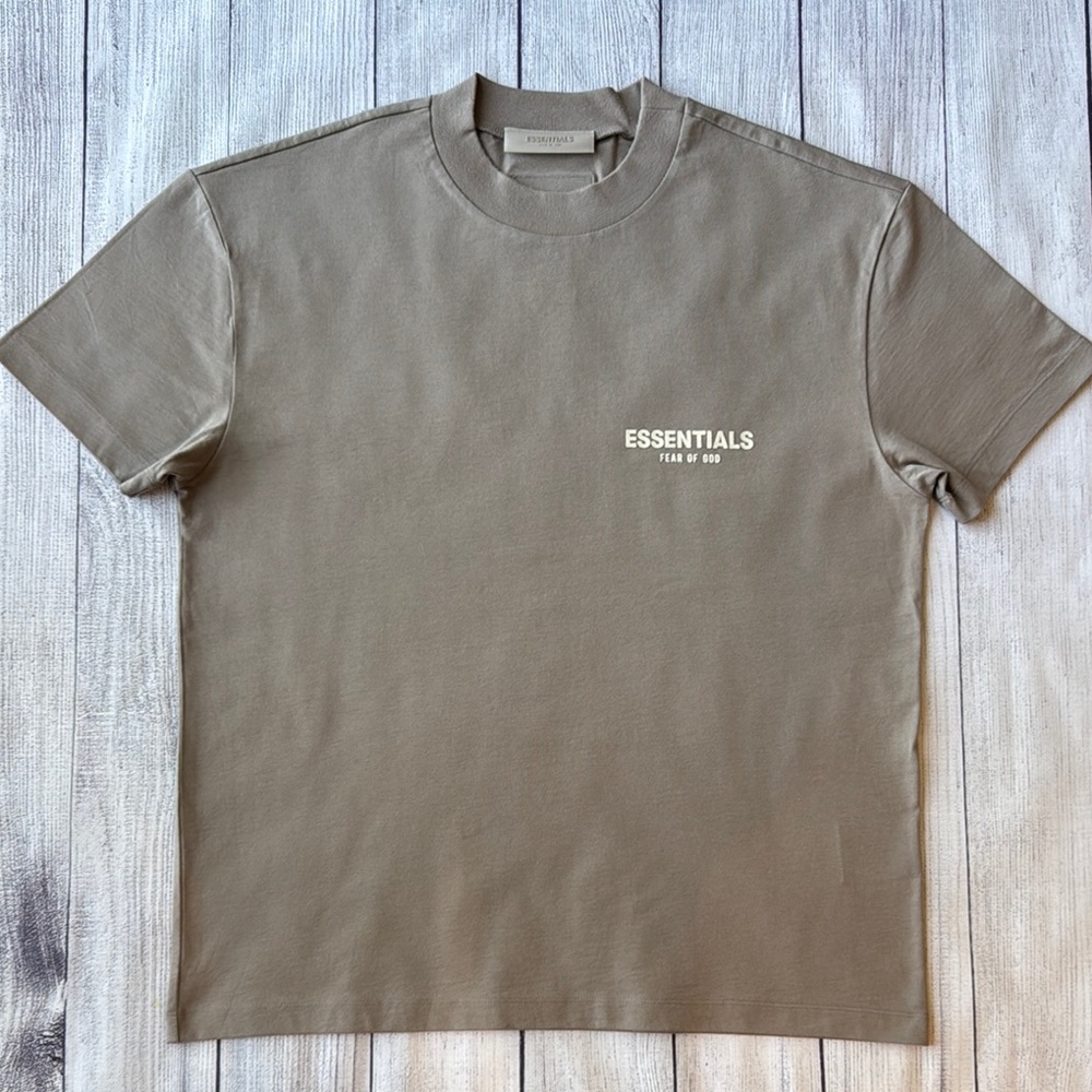 Essentials Men's T-Shirt size S